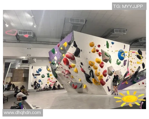 武汉攀岩队的防反策略解析与攀岩热点的深度探讨